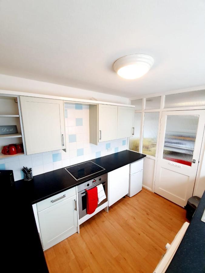 Rayleigh Town Centre 2 Bedroom Apartment Exterior photo